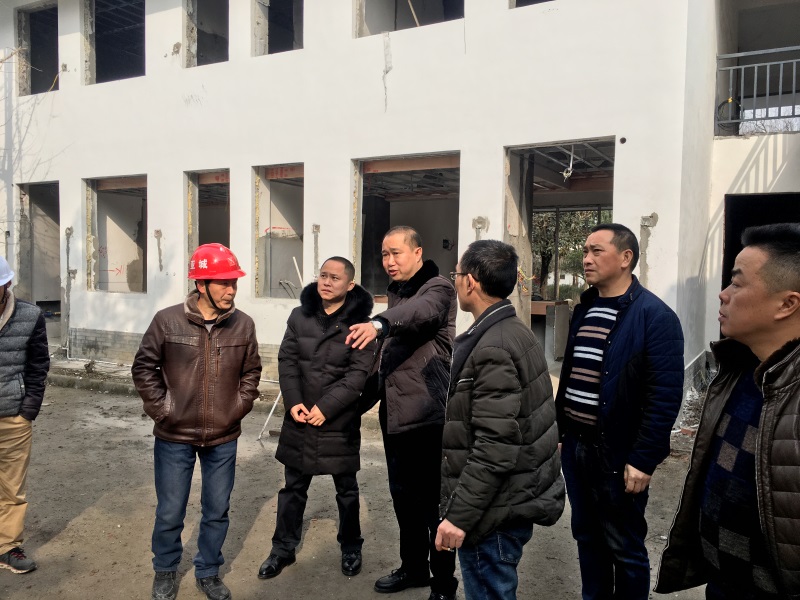    为进一步加强公司安全生产管理，落实安全生产主体责任，确保生产经营的安全运行，2018年2月6、7日，金申集团公司党委书记、董事长徐...
