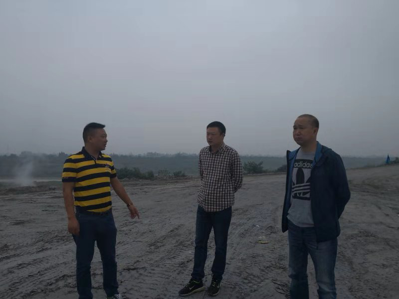    国庆大假期间，为完成城市环境集中整治工作任务，战斗在各条战线的金申员工舍小家、为大家，坚守岗位，日夜奋战，持续推进各项工程进...